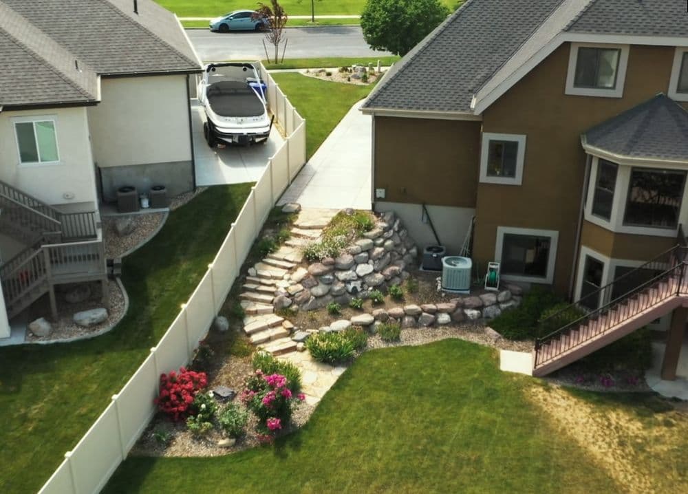 Outdoor Features image